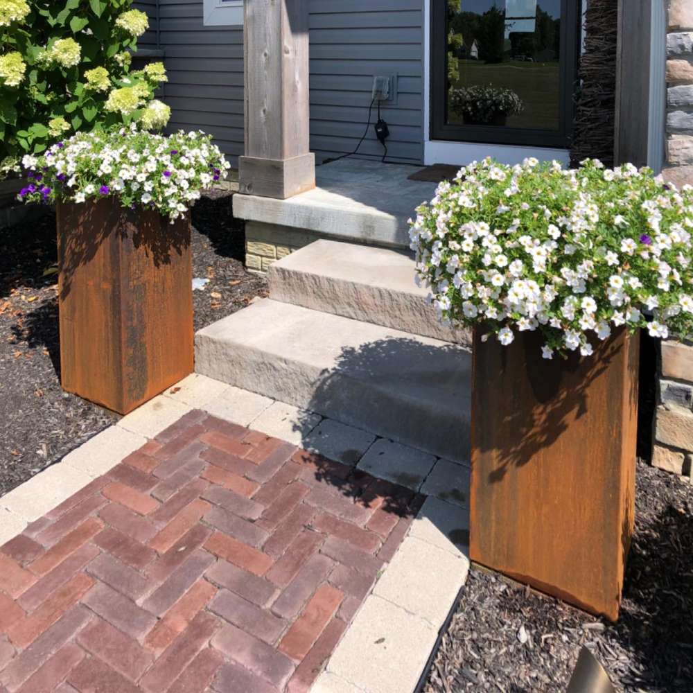 metal plant stand outdoor